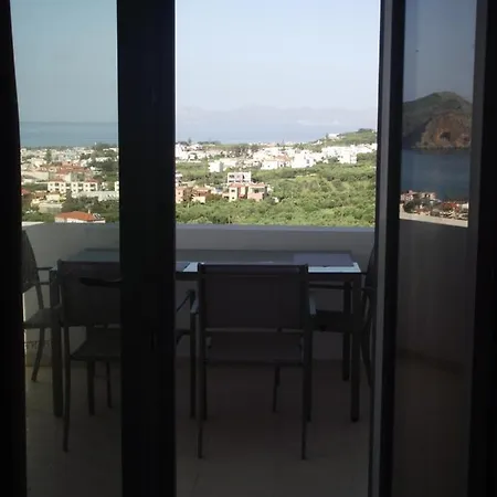 Thea Apartament *