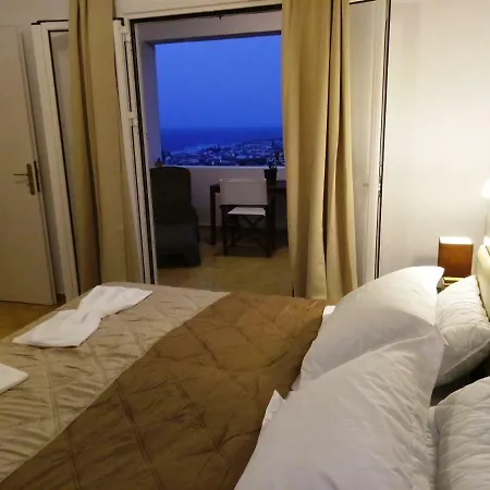 Thea Apartament